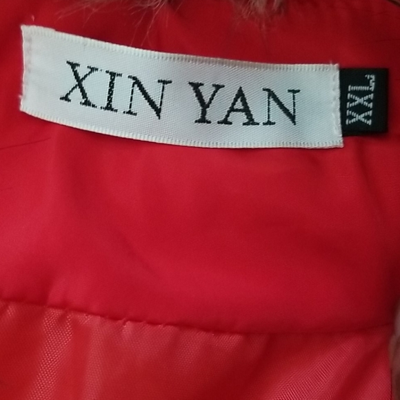 Fall/ Winter Red Puffer Jacket - Picture 15 of 15